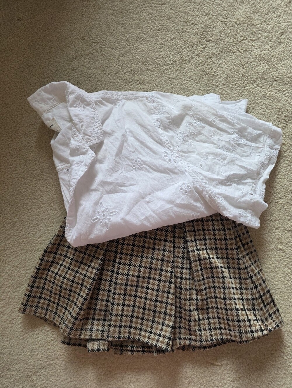 American Eagle Button Down And Skirt Fit